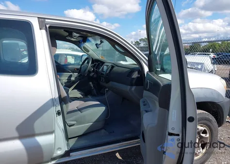 2009 Toyota Tacoma из США, поврежденный, VIN 5TEUX42N49Z640383